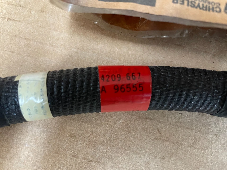 C3940169 4209667 Nuevo de Lote Antiguo 1982 - 1984 Dodge Aries Plymouth Reliant Arnés Alternador Foto 4 de 4