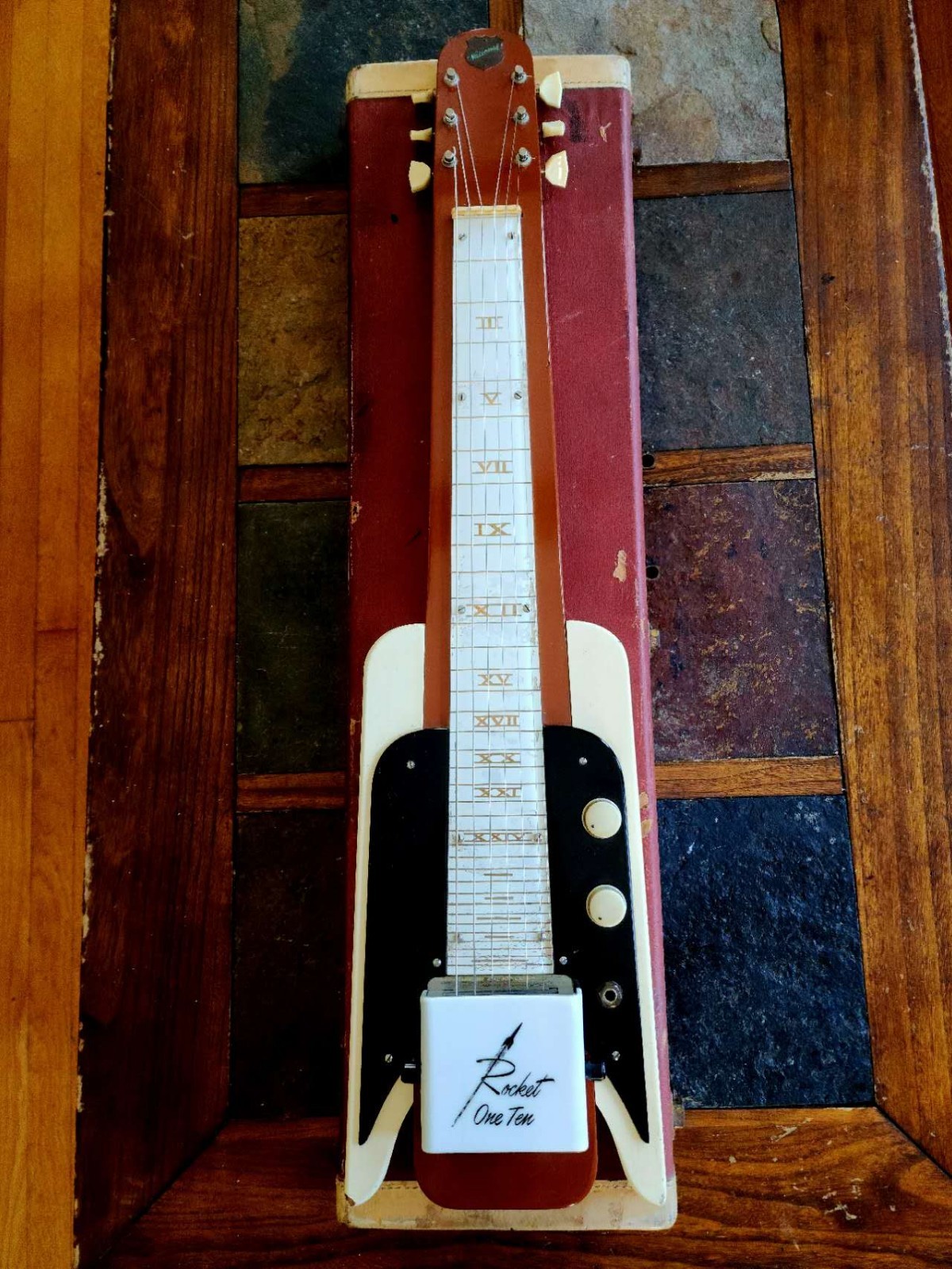 National Rocket One Ten vintage lap steel w / ohsc 