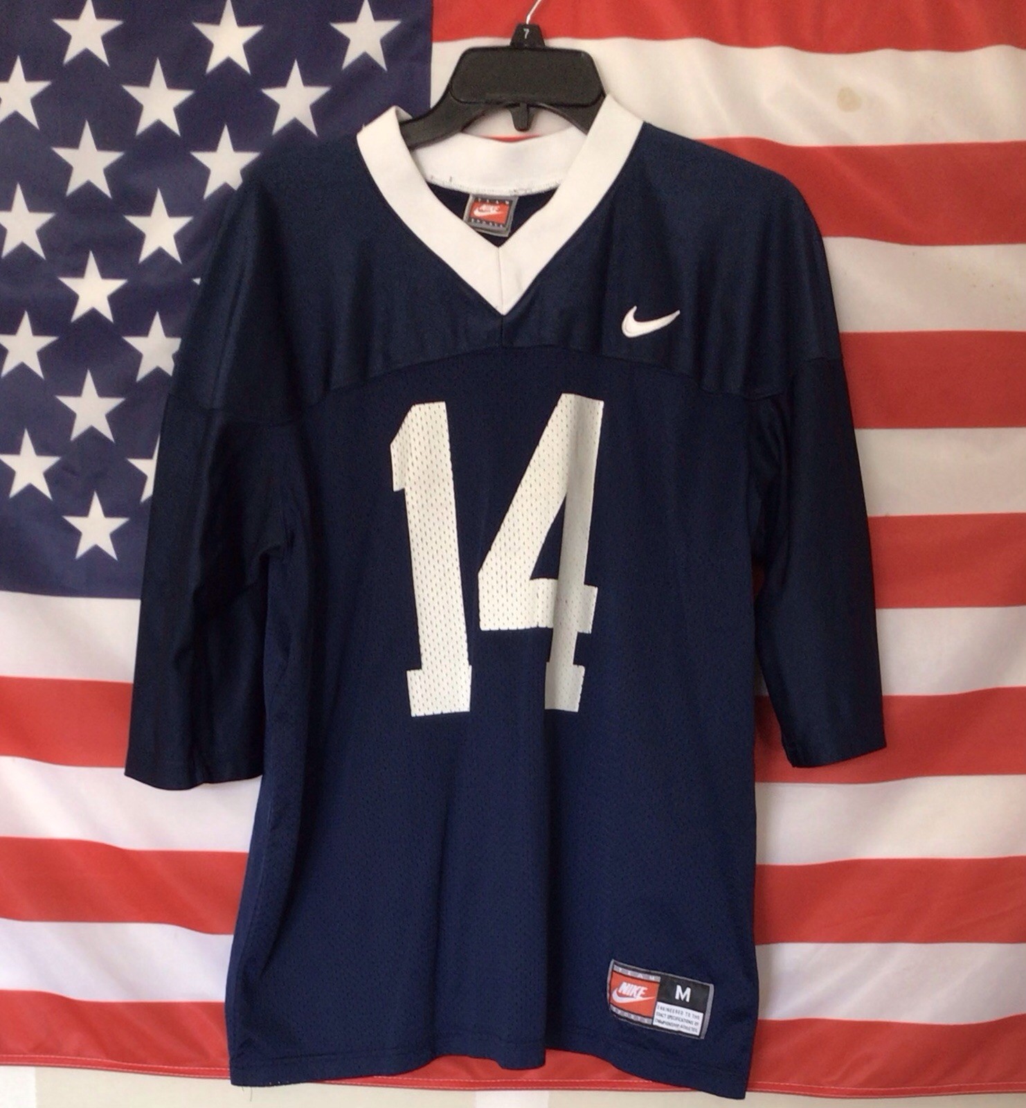 Vtg NIKE TEAM SPORTS Apparel  V-neck Jersey Shirt. Med. Unisex Navy Blue.  USA