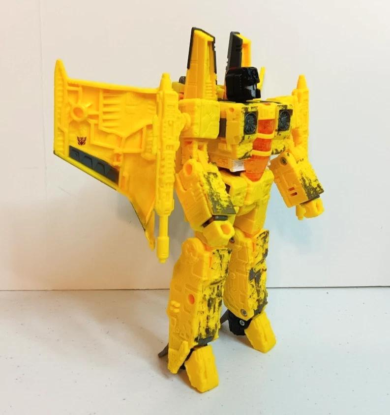 NOVA STORM Transformers Rainmakers WFC Siege Voyager Target Exclusivo COMPLETO - Imagem 3 de 4