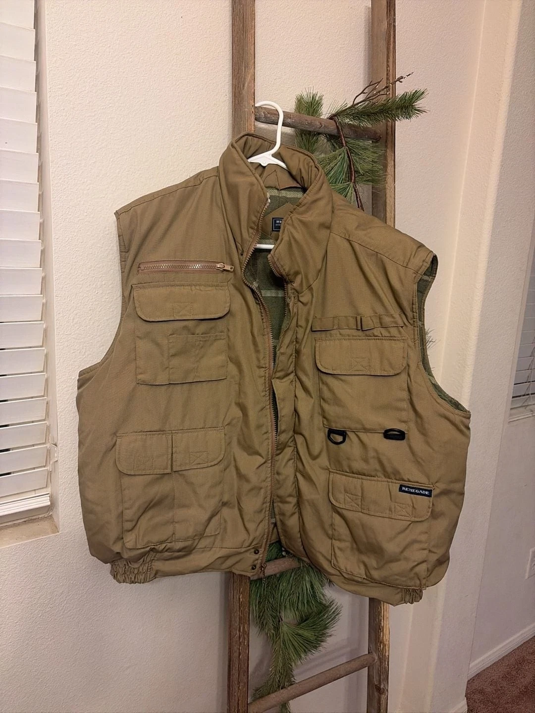 Men’s Renegade Outerwear & Sportswear Utility Fishing Vest 4XL in color tan