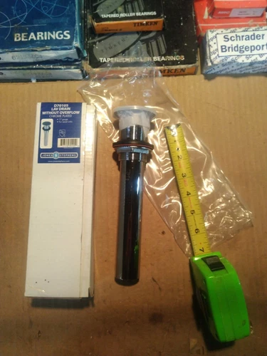 1) *New*  D70105. Chrome Commercial Sink Drain. Jones Stephens. **Cheap** - Picture 1 of 6