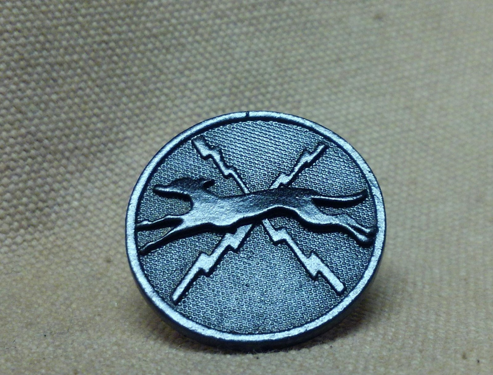 Picture 3 of 5