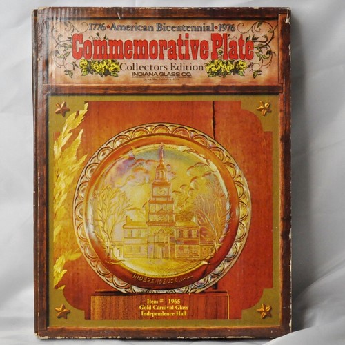 American 1779 - 1976 Bicentennial Commemorative Plate #1965 Gold Carnival Glass - Picture 3 of 3