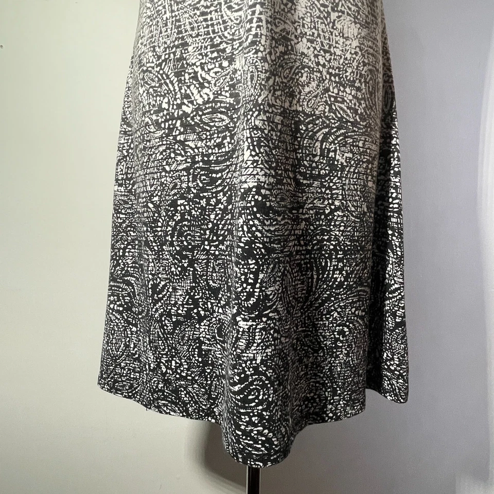 Vestido Dakini Gris Ajuste Activo Acampanado Espalda Corredora Ombre Elastizado Ombre Sujetador Acanalado Talla L Foto 2 de 4