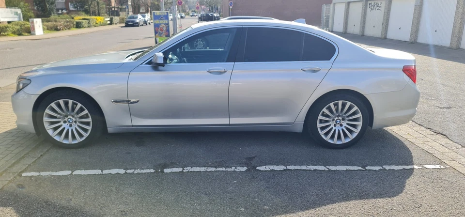 BMW 740 d X-Drive, Softclose, Head Up - Bild 2 von 4