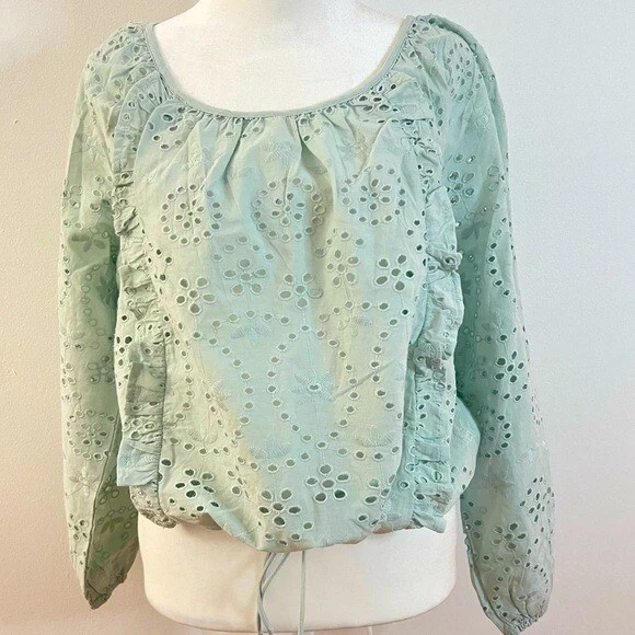 Blusa Joie verde menta con ojales talla M nueva con etiquetas