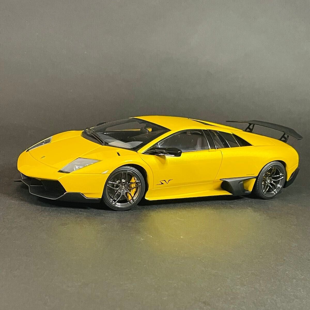 1/18 AUTOart Lamborghini Murcielago LP670-4 SV Super Veloce 1/18 AUTOart Lamborghini Murcielago LP670-4 SV Super Veloce