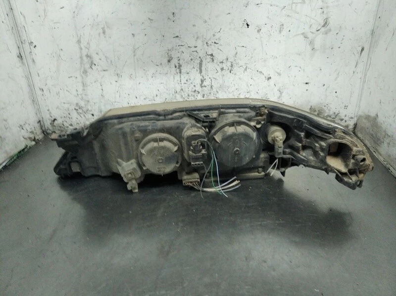 8200002847 phare droit pour RENAULT LAGUNA II GRANDTOUR (KG0) 1.9 DCI 397565 - Photo 2/4