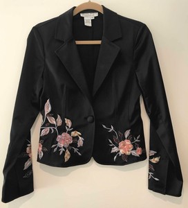 black dressy blazer