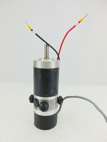Motor Minertia Yaskawa RM R01SAKOE UTOPI-200SE PRE-300 2002-2028 *usado funcionando - Imagen 8 de 9