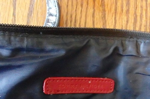 TOMMY HILFIGER MEDIUM HANDBAG BLACK PATENT LEATHER - Picture 4 of 6