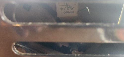 Vintage RCA Victor 45 RPM Record Player Model 45-J-2 for Repair / Parts/Restor - Picture 15 of 19