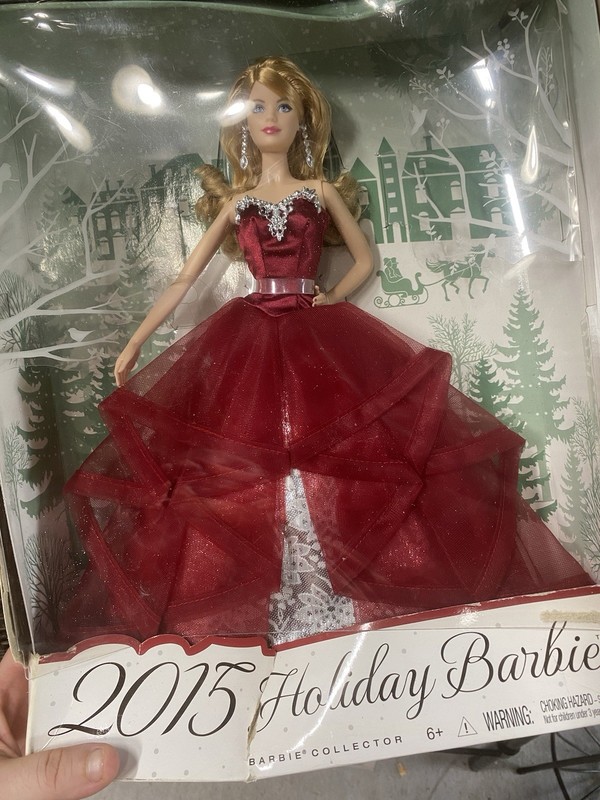 Barbie Collector 2015 Holiday Doll