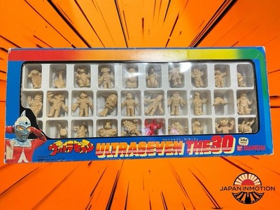 Bandai Vintage Ultraseven The 30 Mini Figure 30p Set + Trading Cards & Box Japan