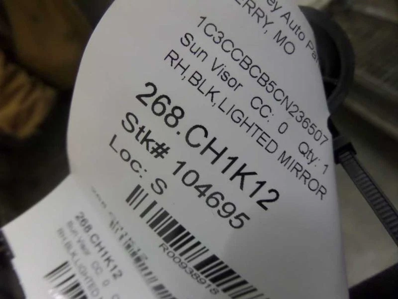 2011-2014 克莱斯勒 200 乘客右遮阳板带照明黑色 — 第 3/4 张图片