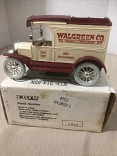 ERTL 1913 Model T Delivery Bank 1989 90th Anniversary Walgreens Co Die-cast