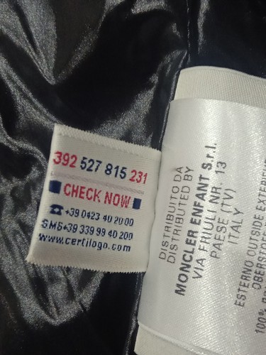 Moncler kids girls down jacket.Size 12 Y / 152 cm - Picture 12 of 18