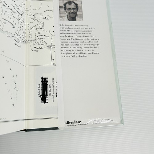 A Fistful of Shells: West Africa Slave Trade to The Age of Revolution Toby Green - Picture 10 of 10