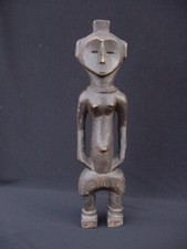 ZIMBA AFRICAN FIGURE - DROC BEAUTIFUL POSE EXCELLENT PATINA ART