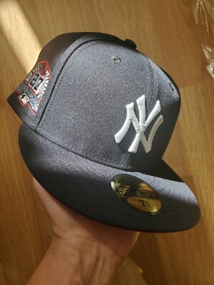 Exclusive New Era Fitted NY Yankees 27 Patch Navy With Red UV Size 1/2 
