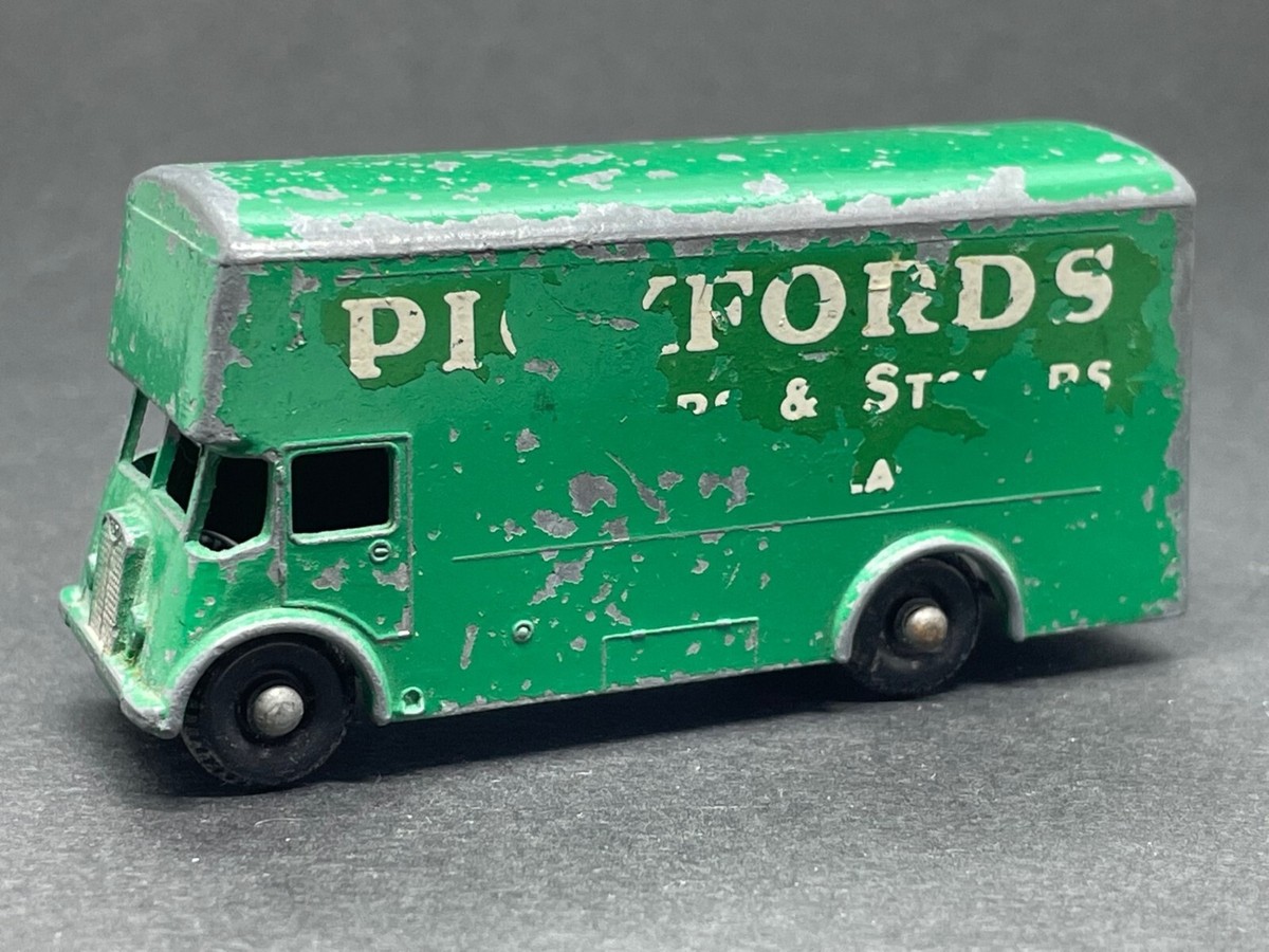 ミニカー MATCHBOX No.46 Pick Fords Removal Van Matchbox 