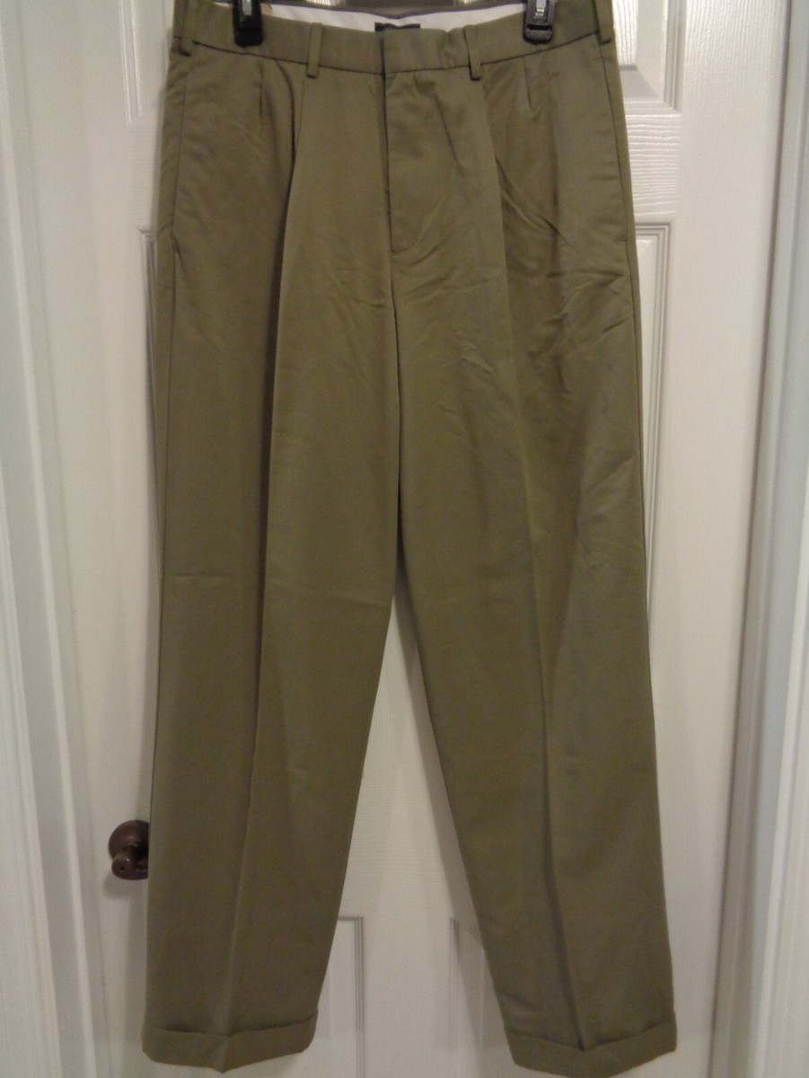 dockers men's dockers pleated relaxed fit pants