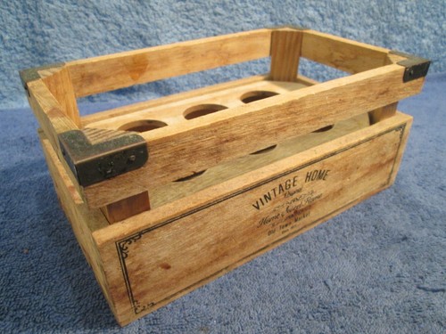 VINTAGE STYLE WOODEN EGGBOX - Retro/Rustic, removable Tray, "Old Town Market" .B - Picture 7 of 9