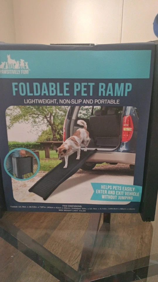 Foldable Dog Pet Ramp - Image 2 of 2