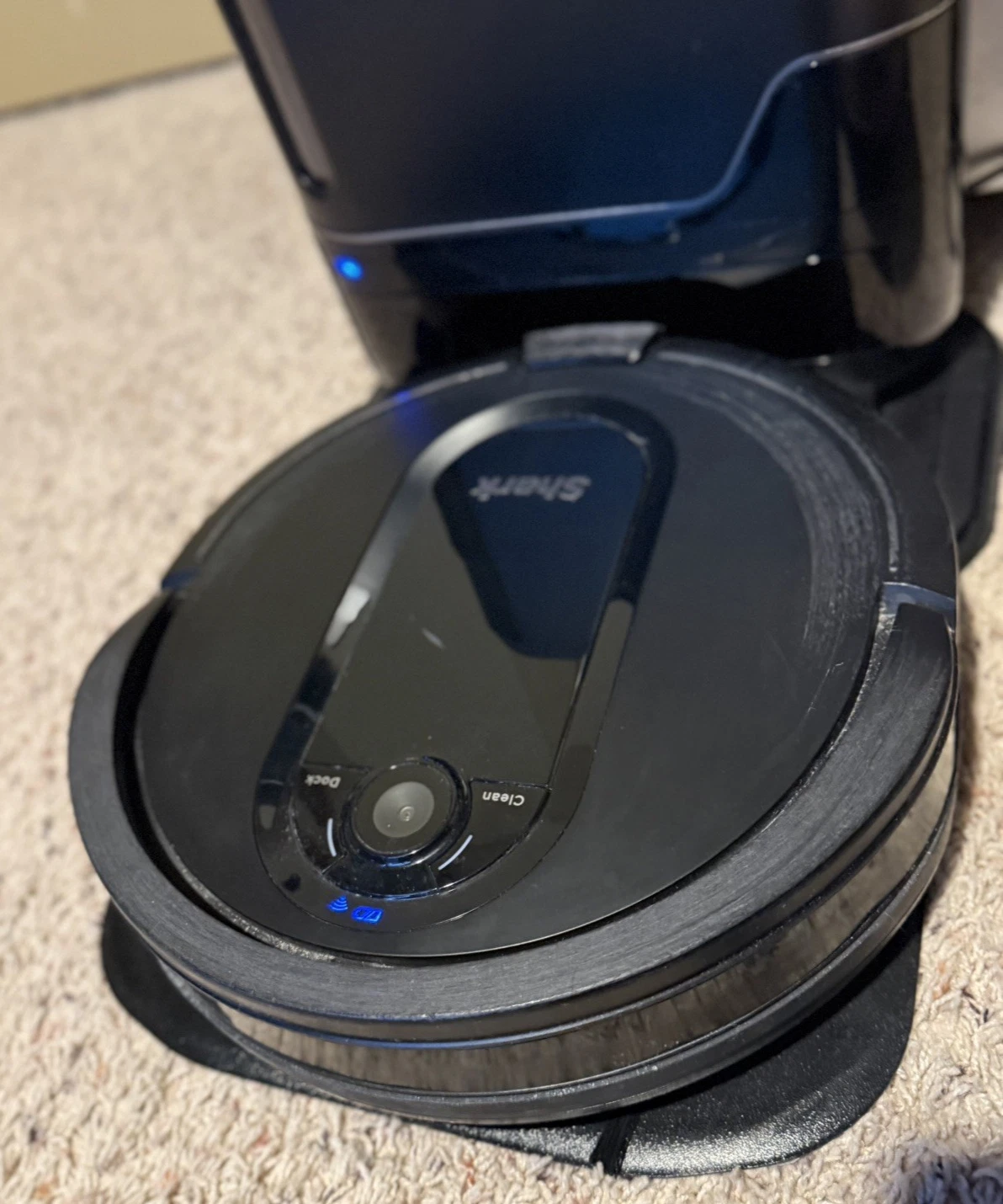 Shark IQ Robot RV1001AE Self‑Empty XL Vacuum – Fully Working, Includes Extras