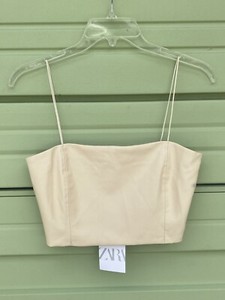 beige top zara