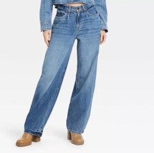 Universal Thread Women's Mid-Rise Baggy Jeans Classic 90's Straight Fit Size 4