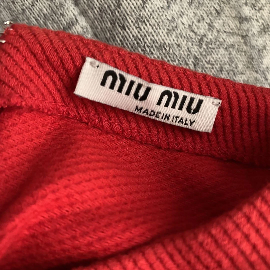 MIU MIU Miu Frill pezzo unico S rosso