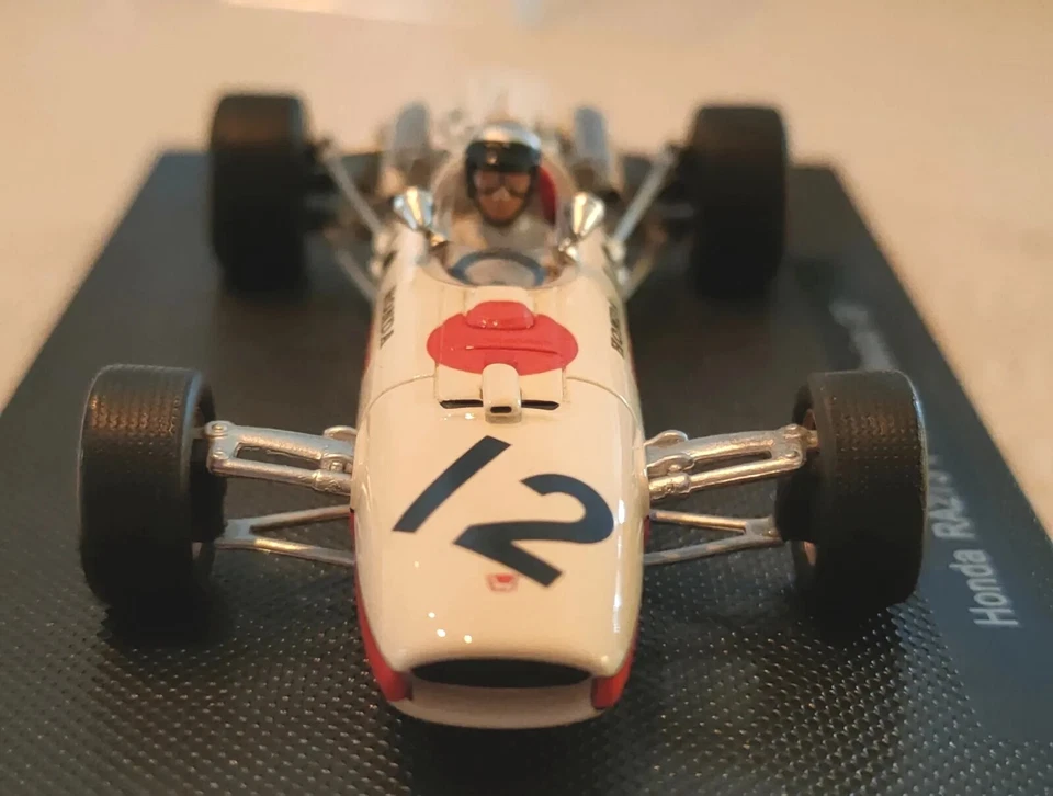 Ebbro 44262 Honda RA273 Mexico GP 1966 Ginther 1/43 - Immagine 3 di 4