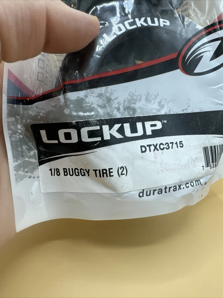 Lockup 1/8 Buggy Tires C2 (2) Duratrax DTXC3715 - New In Package - Image 3 of 4