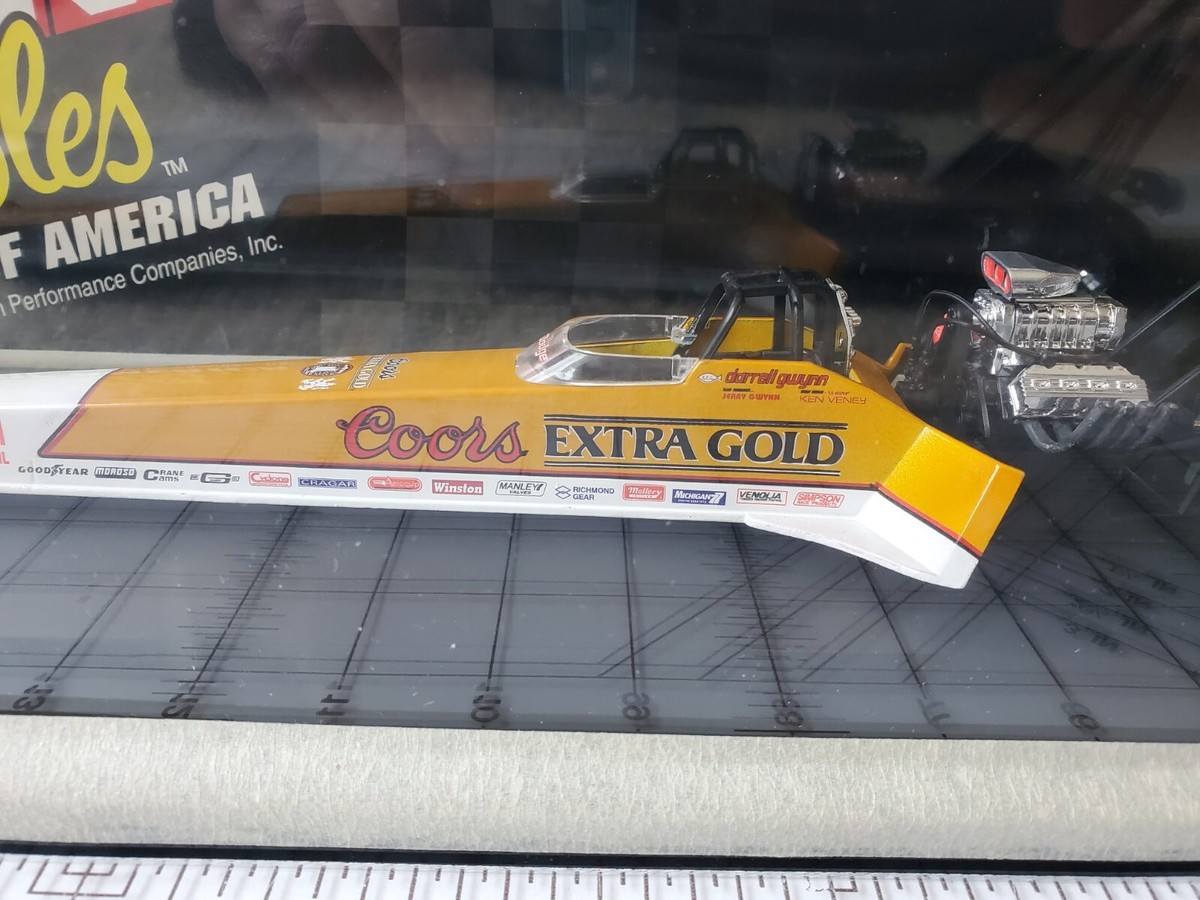 NHRA Darrell Gwynn Coors Extra Gold Top Fuel Drag Racer 1:24