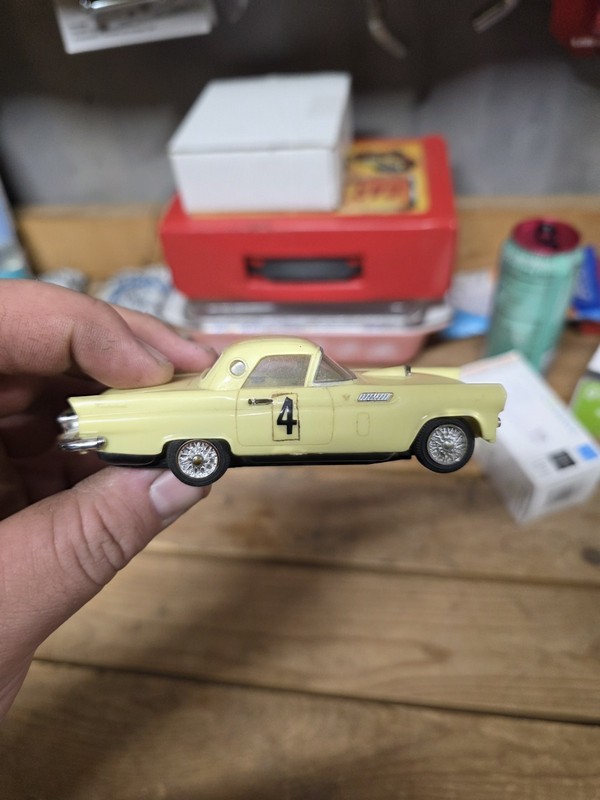 Ideal Motorific 1956 Ford T-Bird Racing Slot Car Stripe #4 Only