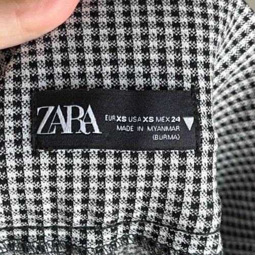 Legging de pata de gallo para mujer Zara en negro/blanco talla XS Foto 4 de 4