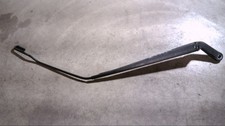 Scheibenwischerarm Vorne Rechts Peugeot 206 75 Bj 2002 2KFX/2NFZ/ 2471411