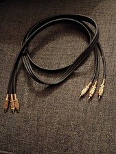 This is a dual RCA male-to-male audio patch cable with gold-plated connectorsNEW