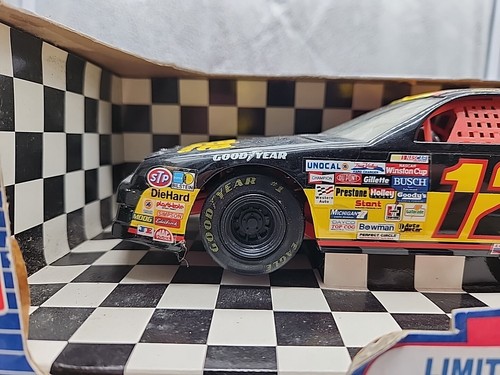 Jimmy Spencer Thunderbird Meineke 1:18 White Rose Diecast Bank Ertl Macau #12 - Picture 9 of 12