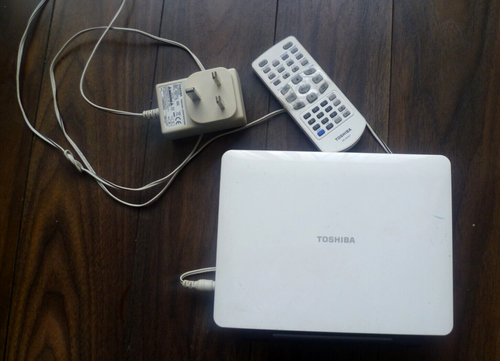 Toshiba SDP74SWB Portable DVD Player With Remote Control SE-R0367 White - Parts