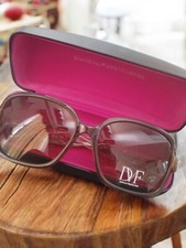Diane Von Furstenberg Carina Sunglasses With Case