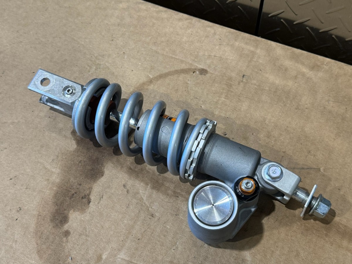 2017-2020 Yamaha YZFR6 YZF-R6 OEM Rear Shock Coil Over Spring 17
