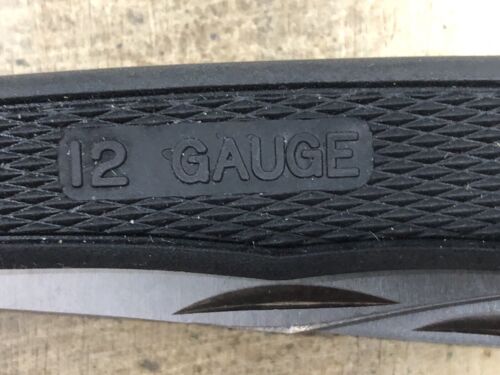 Vintage United Cutlery Japan 4 3/8" Closed 2 Blade 12 Gauge Trapper Knife As New - Picture 17 of 21