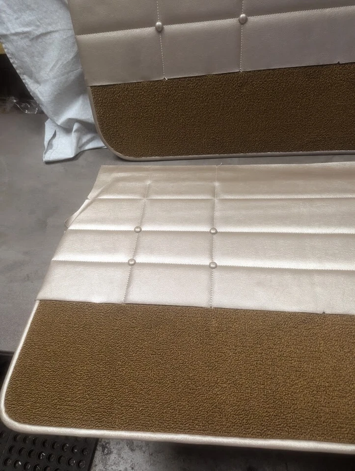 Nuevo Repo 1963 1964 Buick Riviera paneles de puerta delantera estándar Fawn Foto 2 de 4