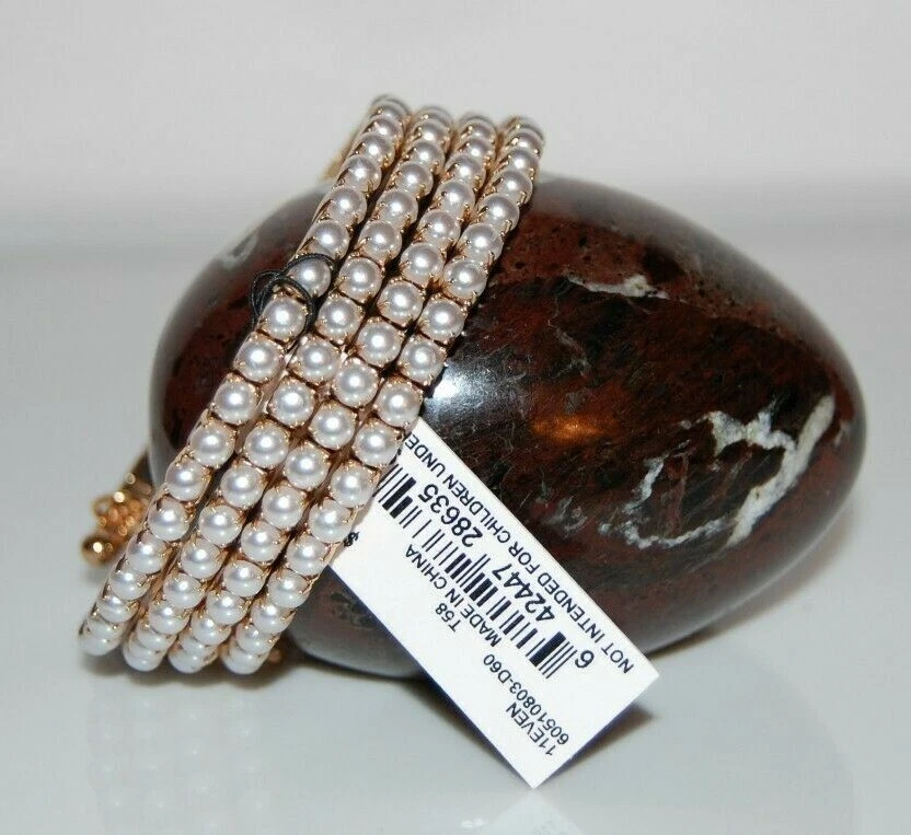 ELEGANTE PULSERA DE ALAMBRE PERLAS COLOR CREMA Y METAL DORADO DE ALTA COSTURA ANNE KLEIN Foto 4 de 4