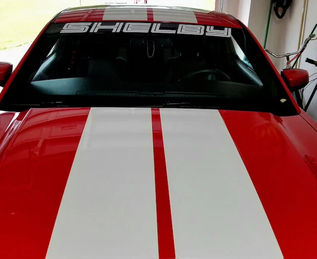 Calcomanía de vinilo troquelada para pancarta de parabrisas Ford Shelby con herramienta de aplicación Foto 2 de 4