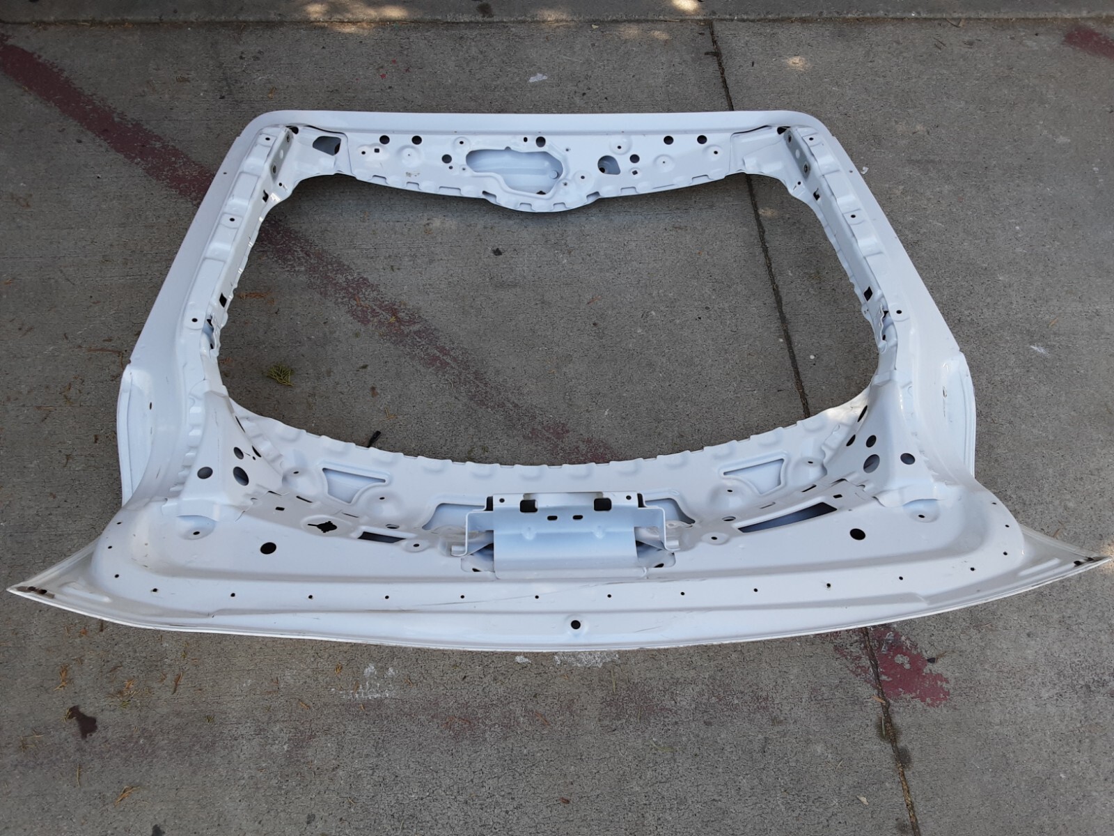 2019-22 ROLLS ROYCE CULLINAN TAILGATE  Trunk Lid  OEM free shipping