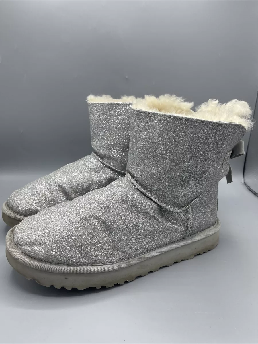 Mini bailey bow sparkle 2024 ugg